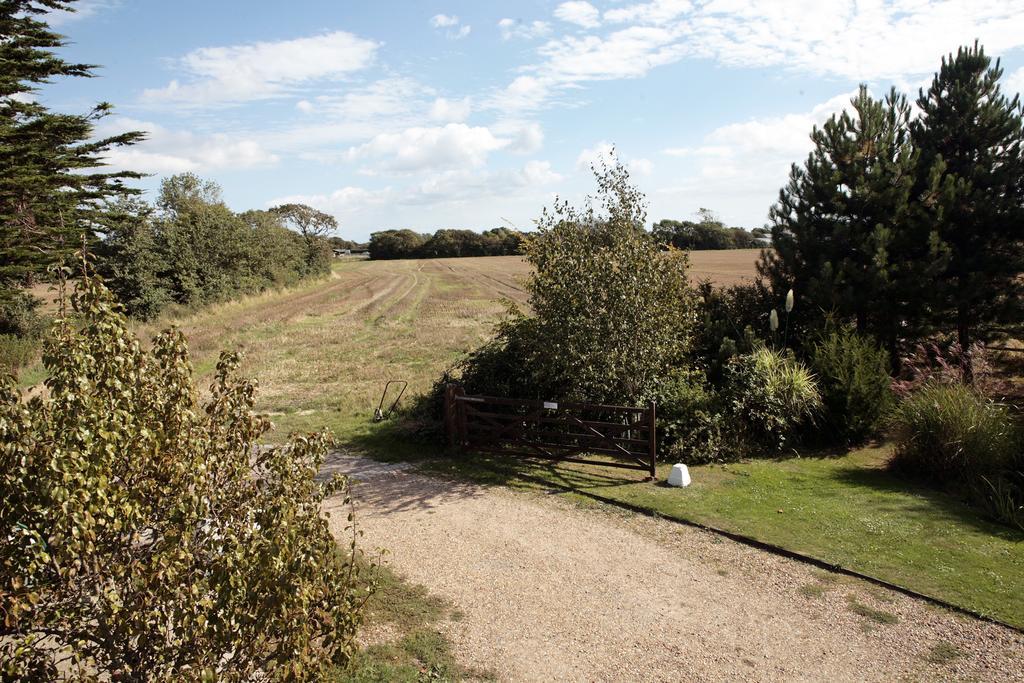 Bed and Breakfast Lockgate Dairy Chichester Esterno foto