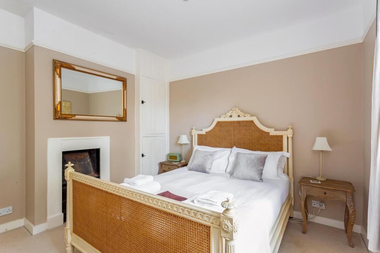 Bed and Breakfast Lockgate Dairy Chichester Esterno foto